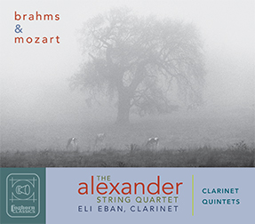 Luminous fog reaveals a towering oak tree and several grazing cows on the cover of Brahms and Mozart: Clarinet Quintets